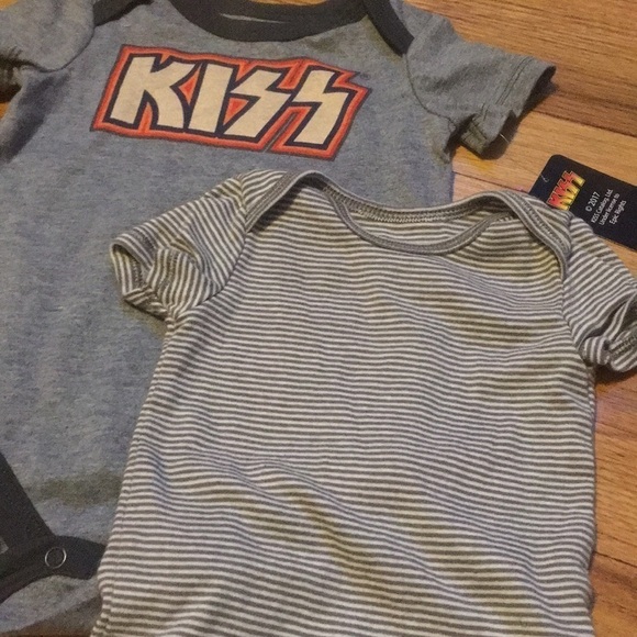 Rockstar infant Onesie bodysuit bundle NWT KISS & Carter’s 6-9 months - Picture 2 of 2